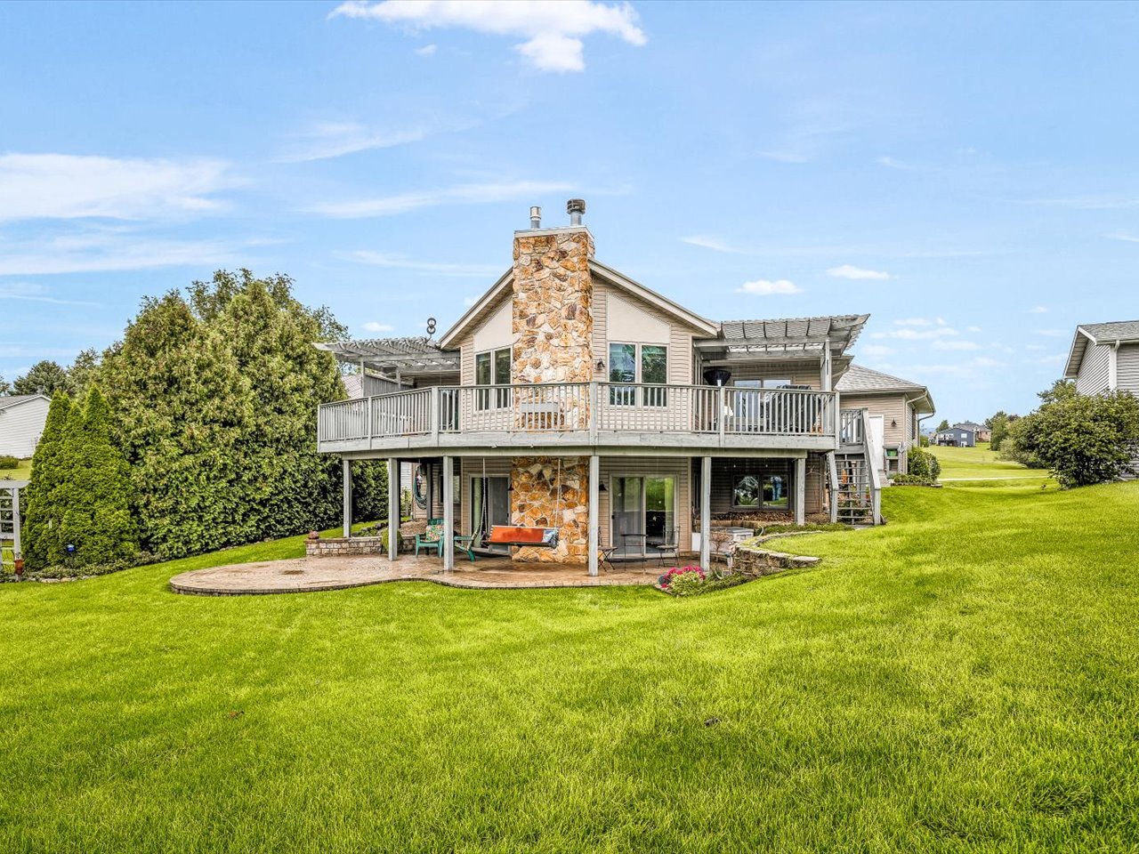 942 Lake Summerset Road