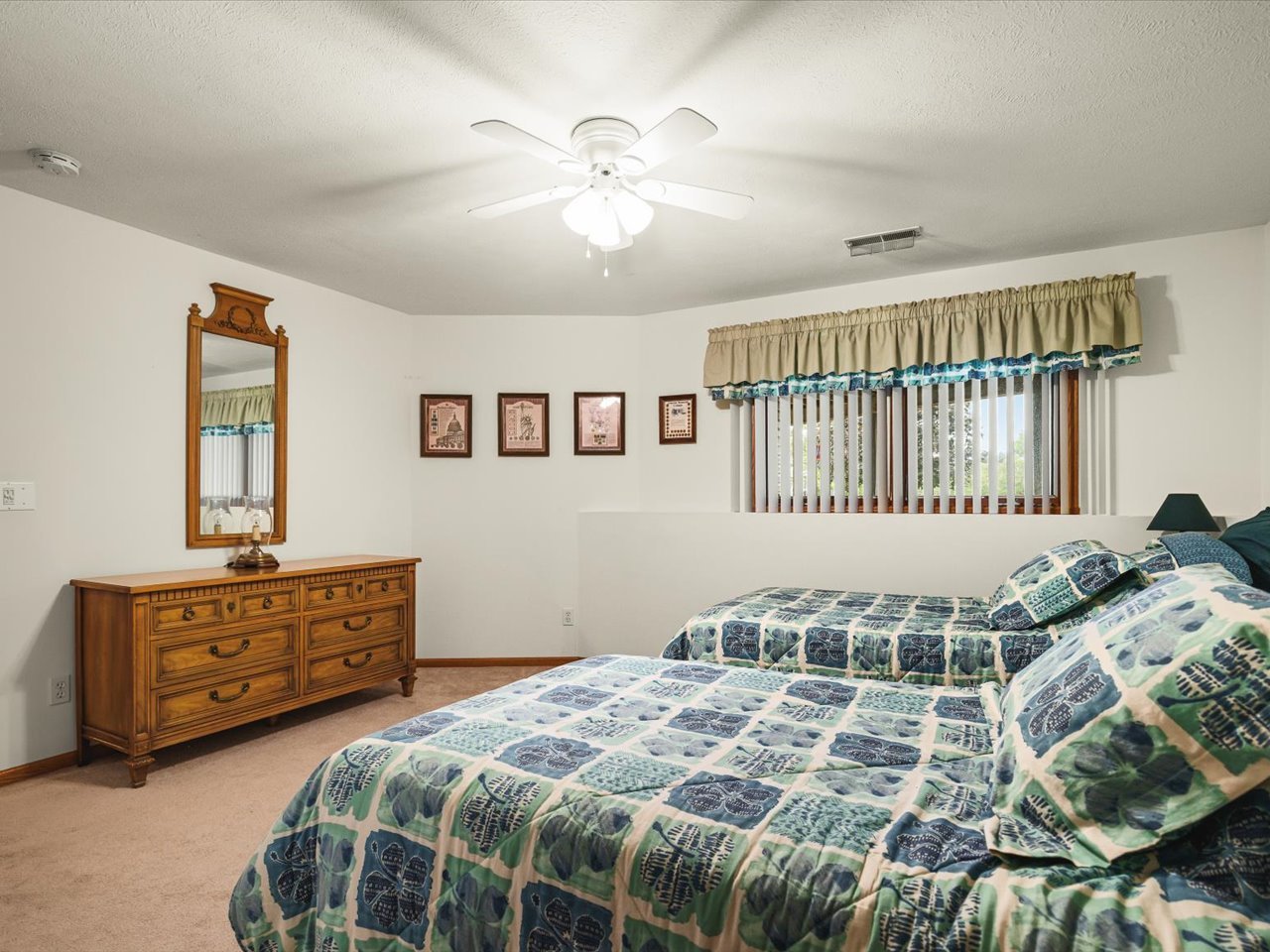 942 Lake Summerset Road