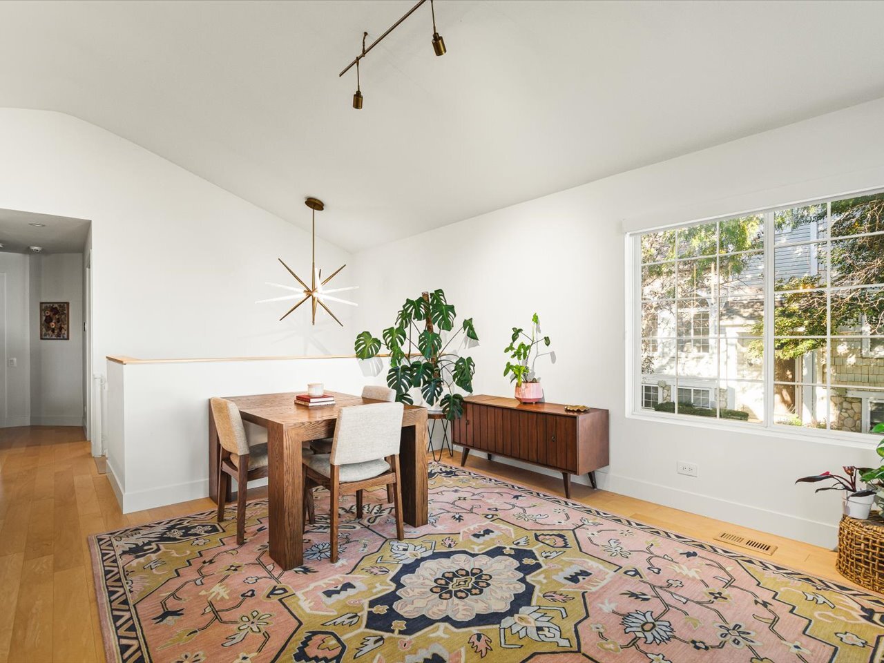 1962 Middlebury Drive