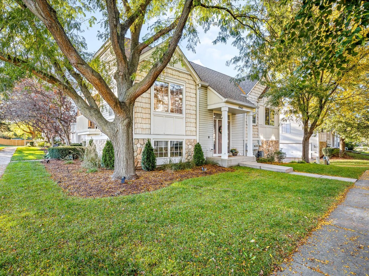 1962 Middlebury Drive