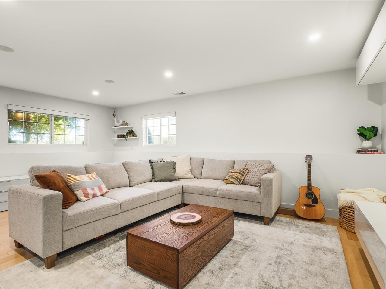 1962 Middlebury Drive