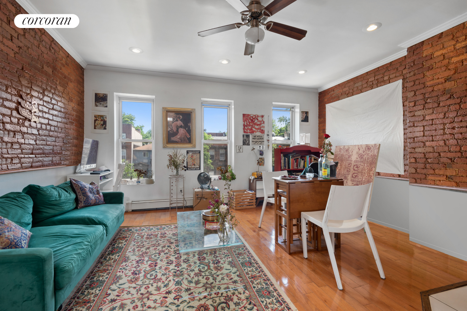 235 LEXINGTON Avenue