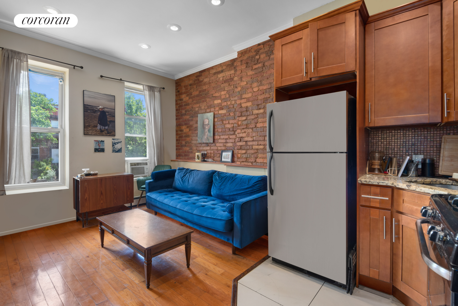 235 LEXINGTON Avenue
