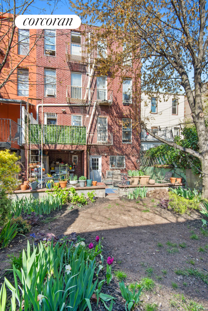 238 26TH Street