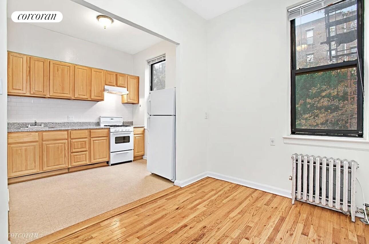 12 STERLING Place