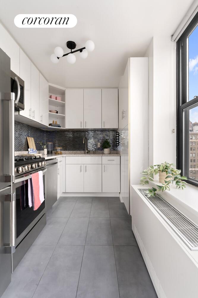 201 W 74TH Street 15E