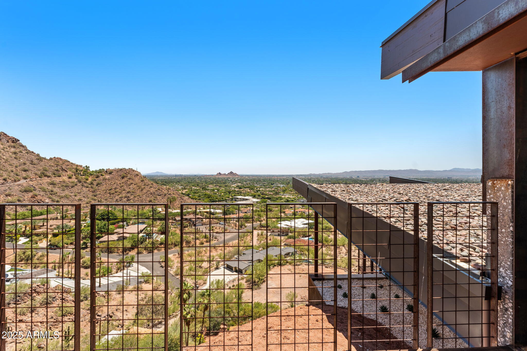 4925 E RED ROCK Drive 43