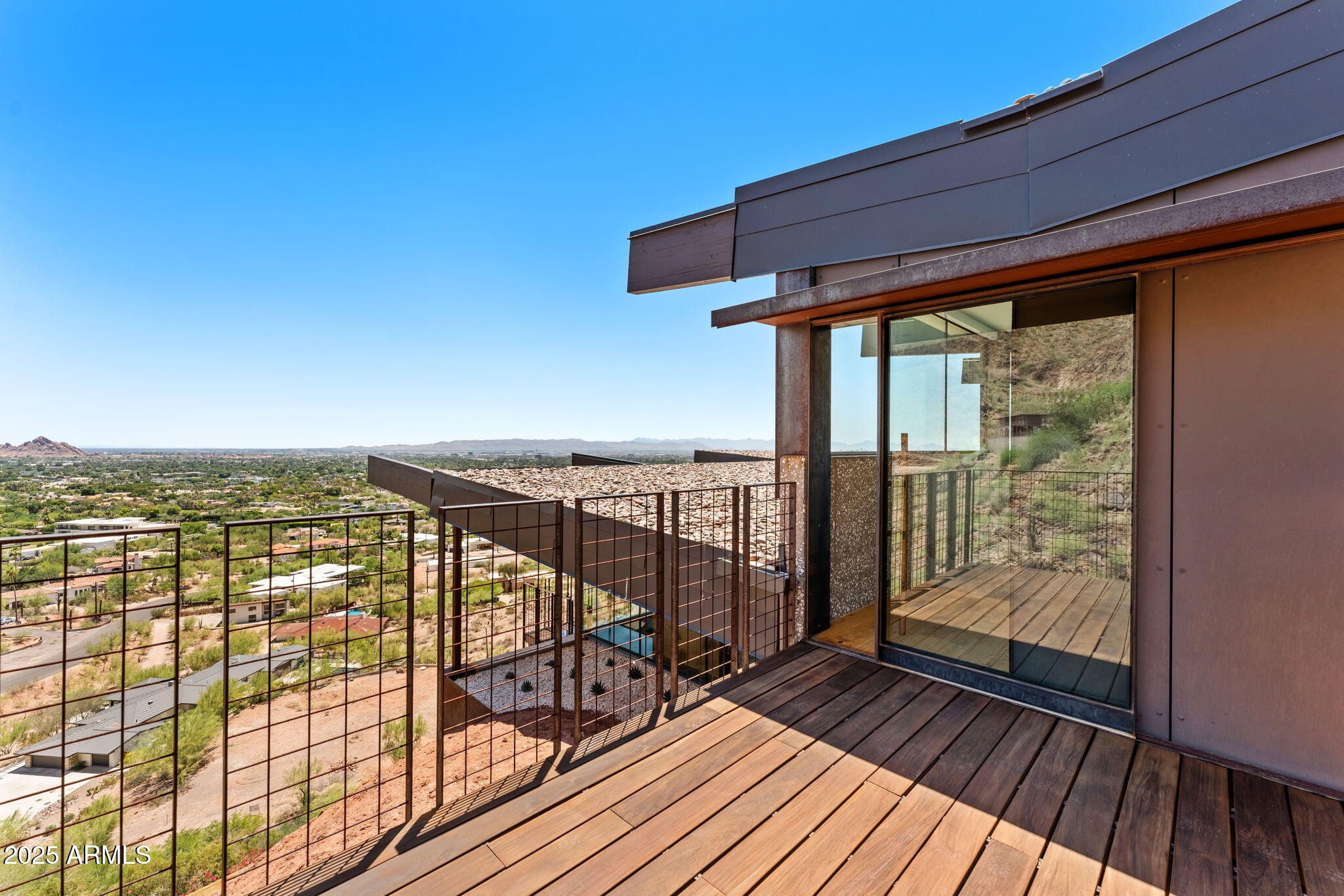 4925 E RED ROCK Drive 43