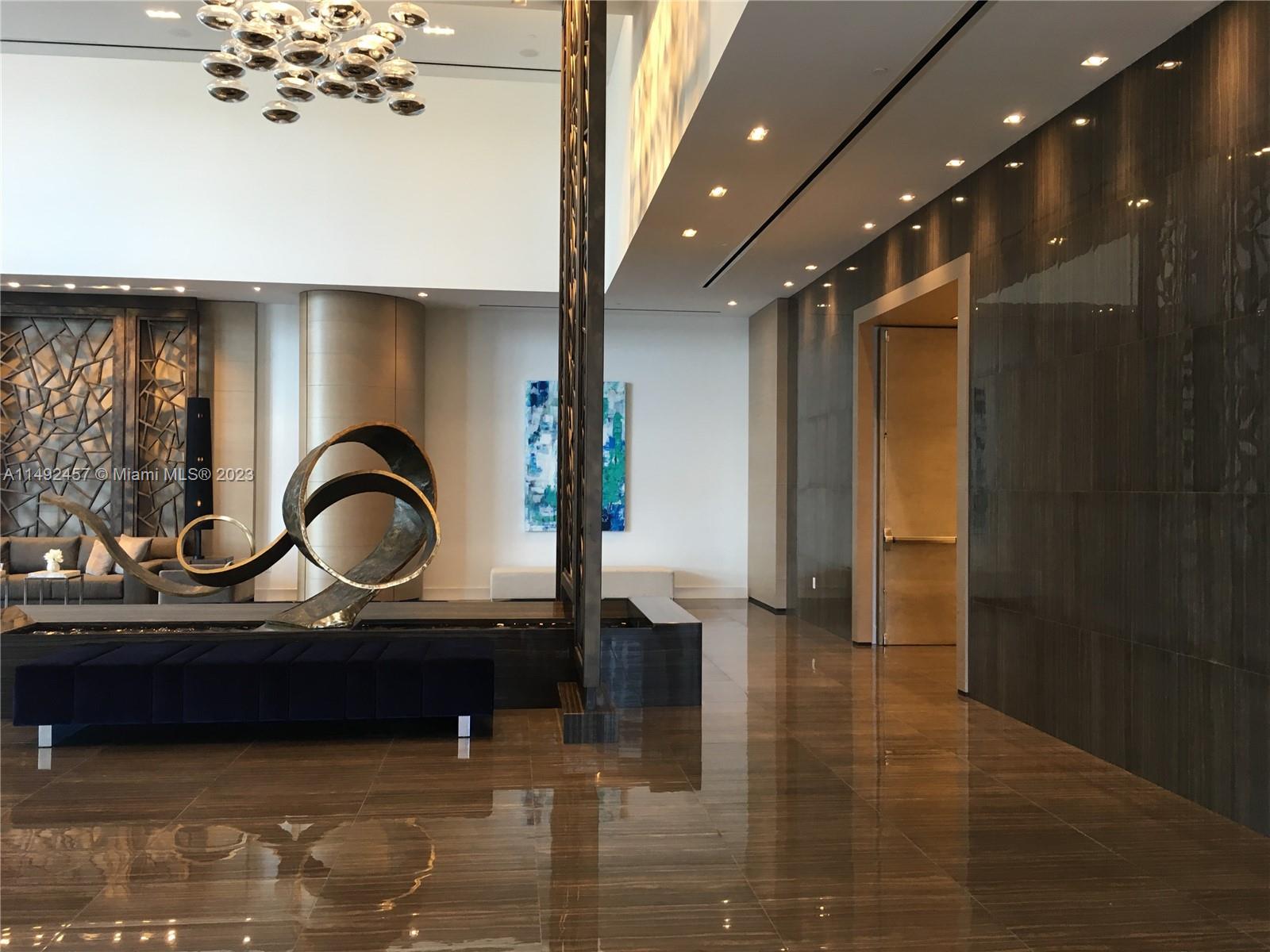 17301 Biscayne Blvd # 1203