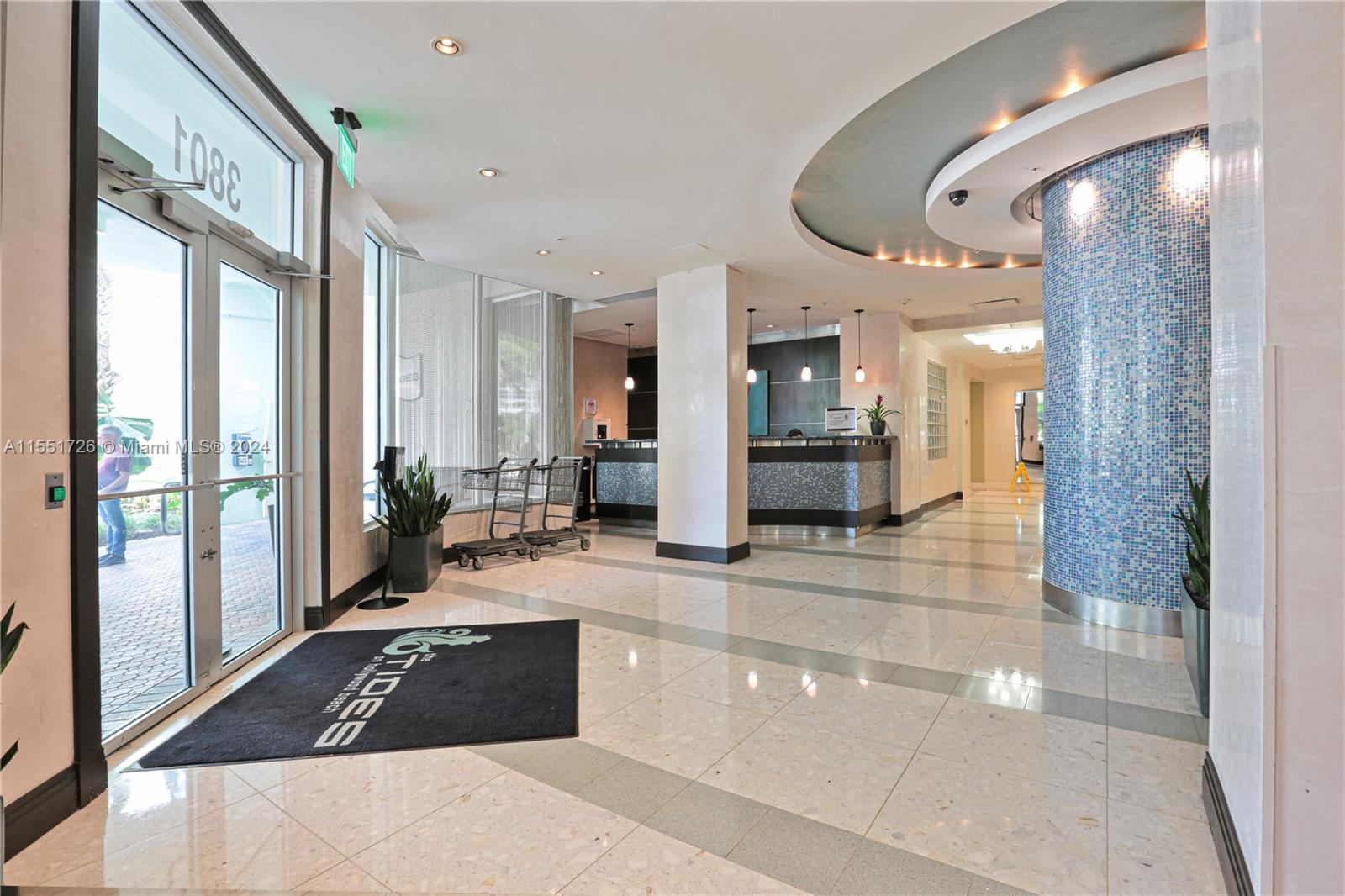 3901 S Ocean Dr # 11P
