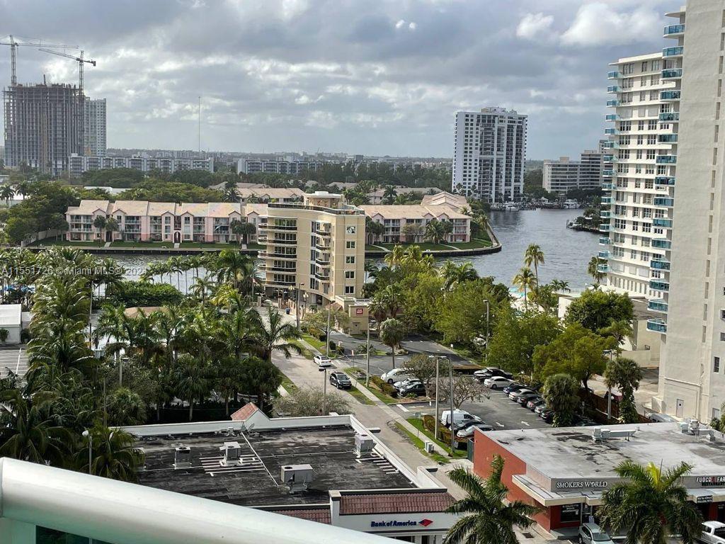 3901 S Ocean Dr # 11P