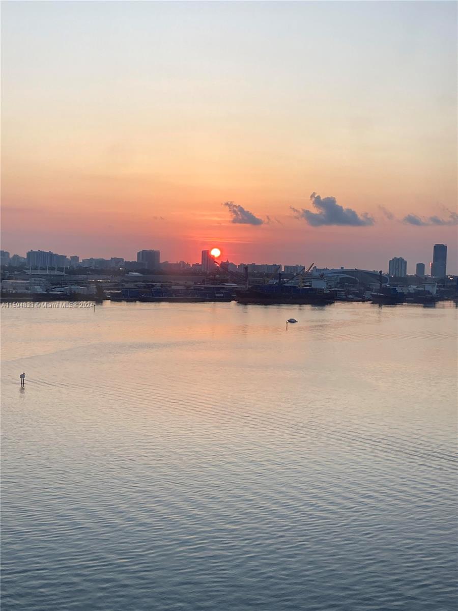 540 N Brickell Key Dr # 1624