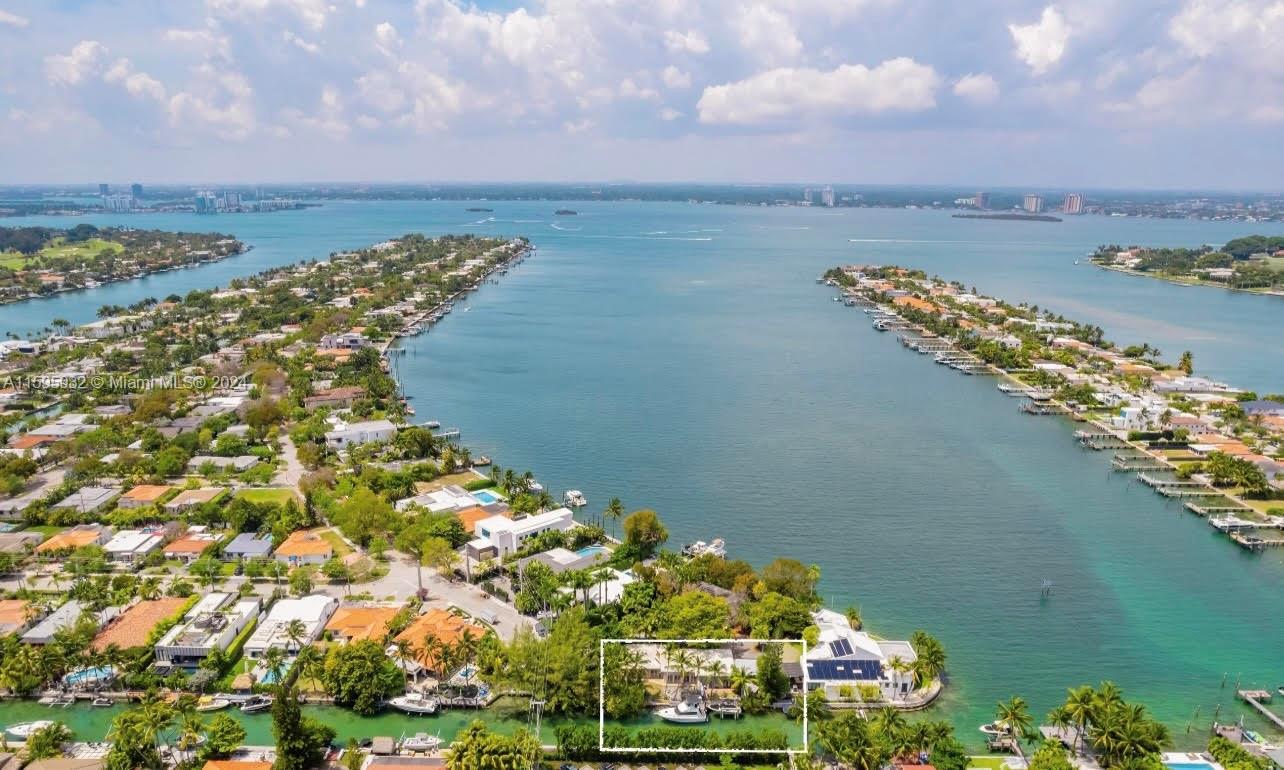 1135 N Biscayne Point Rd