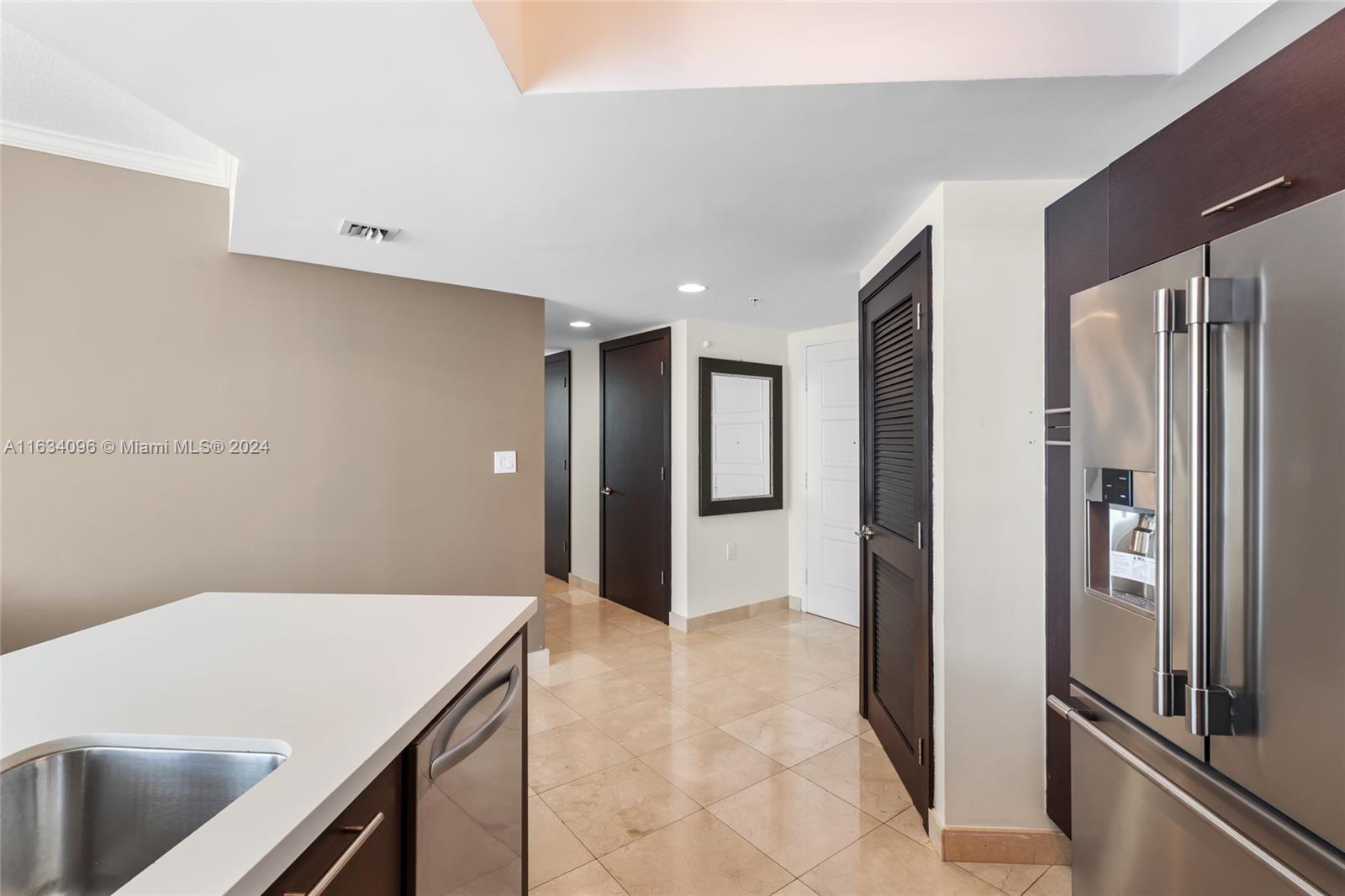 150 Sunny Isles Blvd Unit: 1601 (3 months min)
