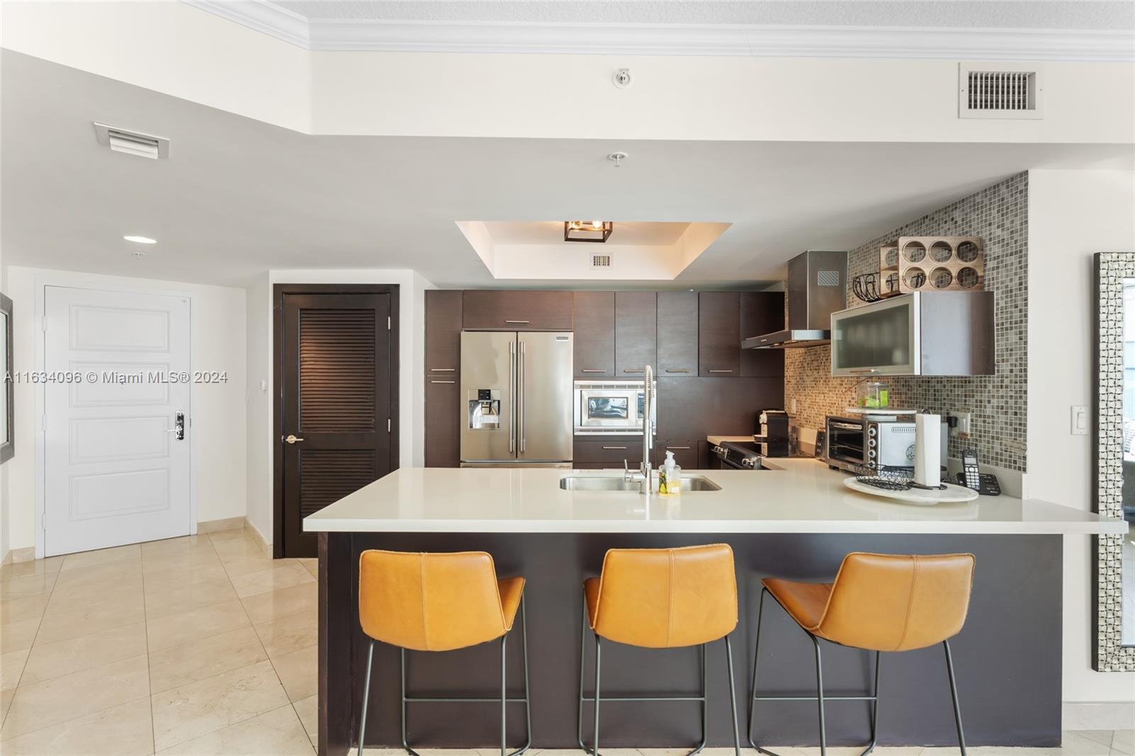 150 Sunny Isles Blvd Unit: 1601 (3 months min)