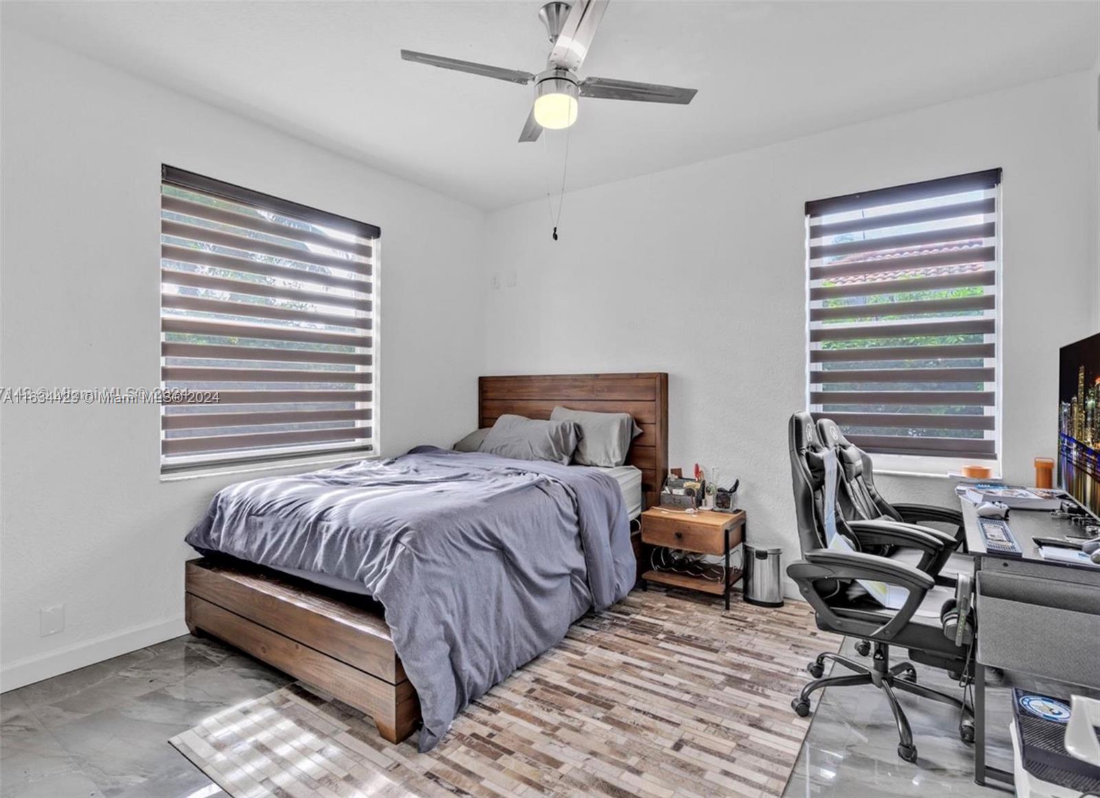 13264 Lakeside Ter