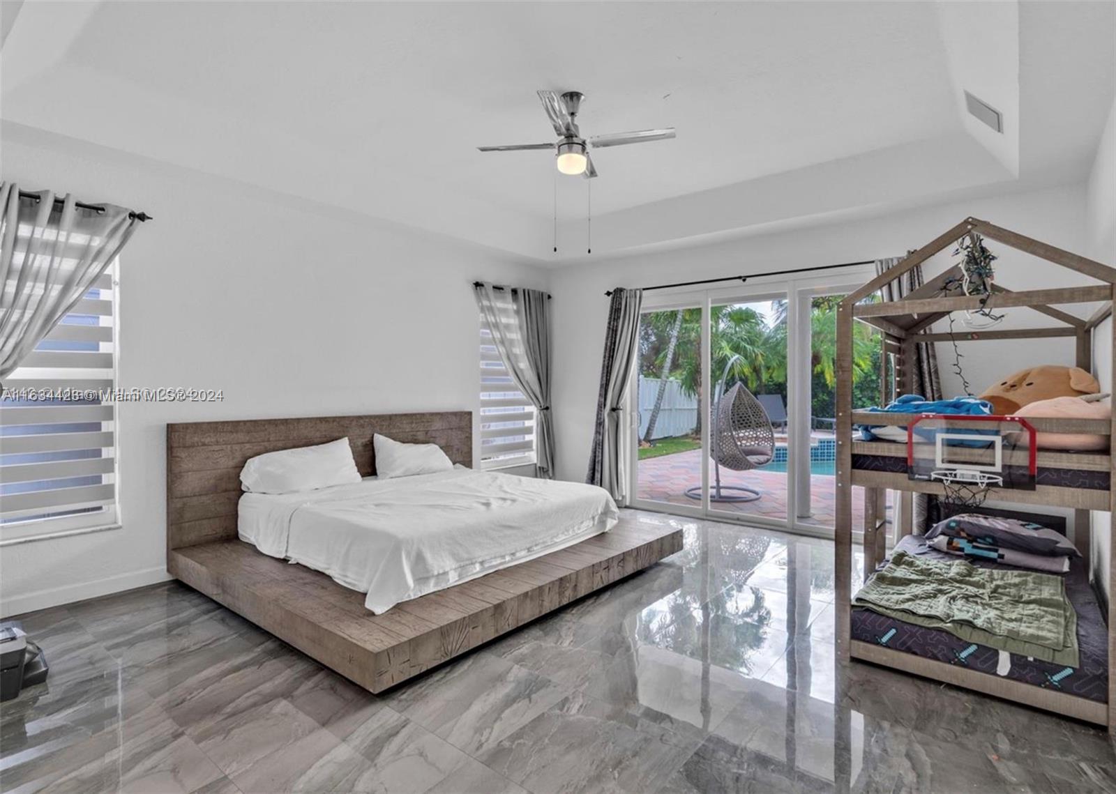 13264 Lakeside Ter