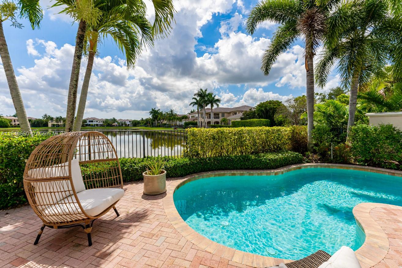 17937 Villa Club Way # 1