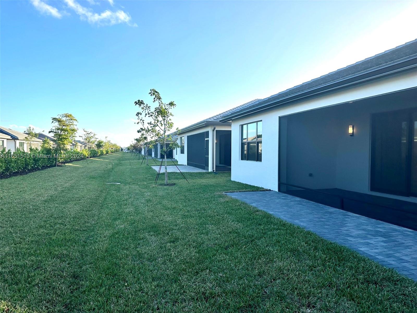 12555 SW Green Creek Dr, Port St. Lucie