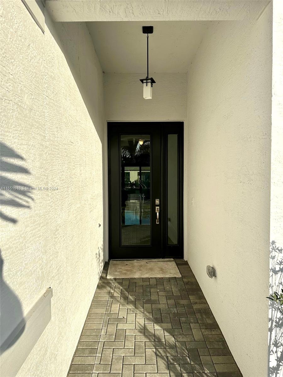 12555 SW Green Creek Dr, Port St. Lucie