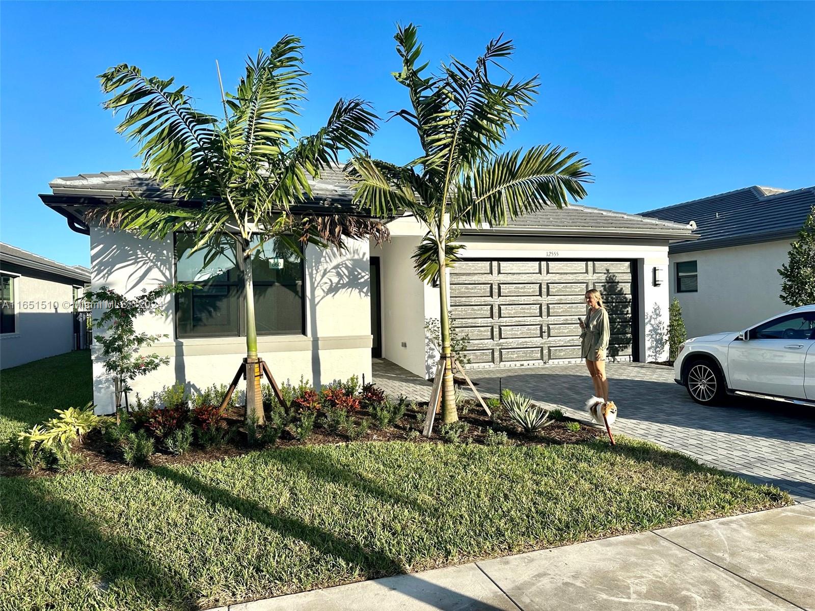 12555 SW Green Creek Dr, Port St. Lucie