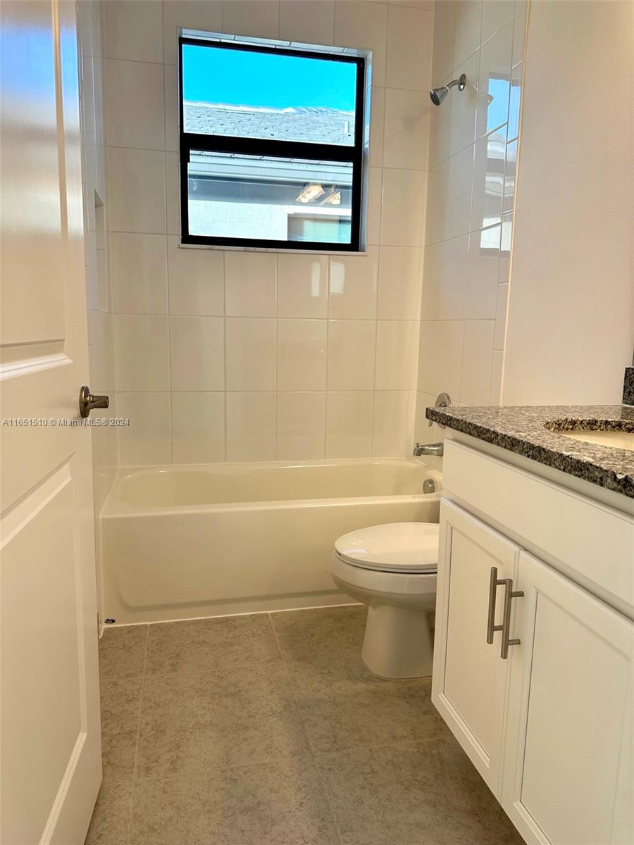 12555 SW Green Creek Dr, Port St. Lucie