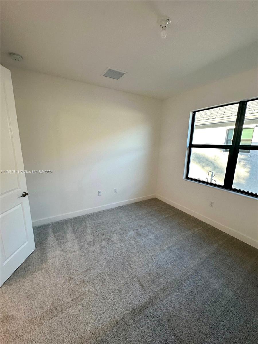 12555 SW Green Creek Dr, Port St. Lucie