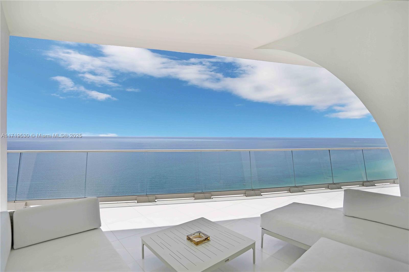 16901 Collins Ave # 3403