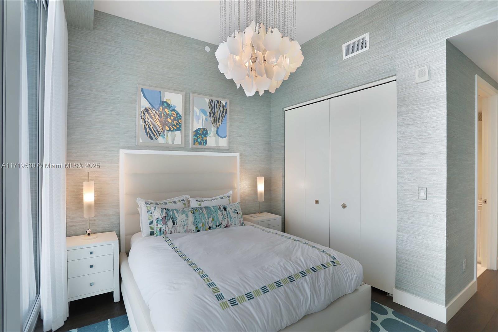 16901 Collins Ave # 3403