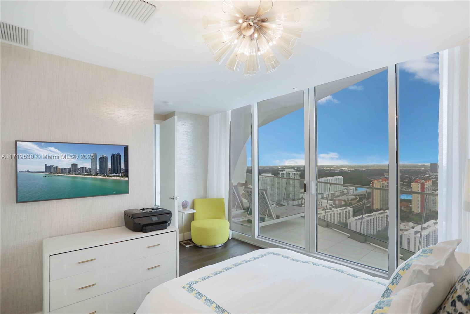 16901 Collins Ave # 3403