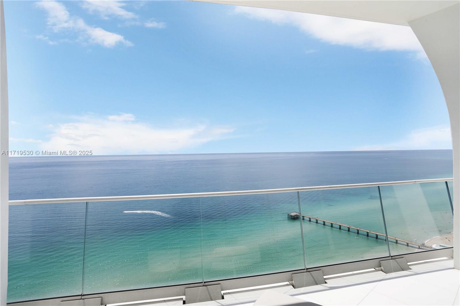 16901 Collins Ave # 3403