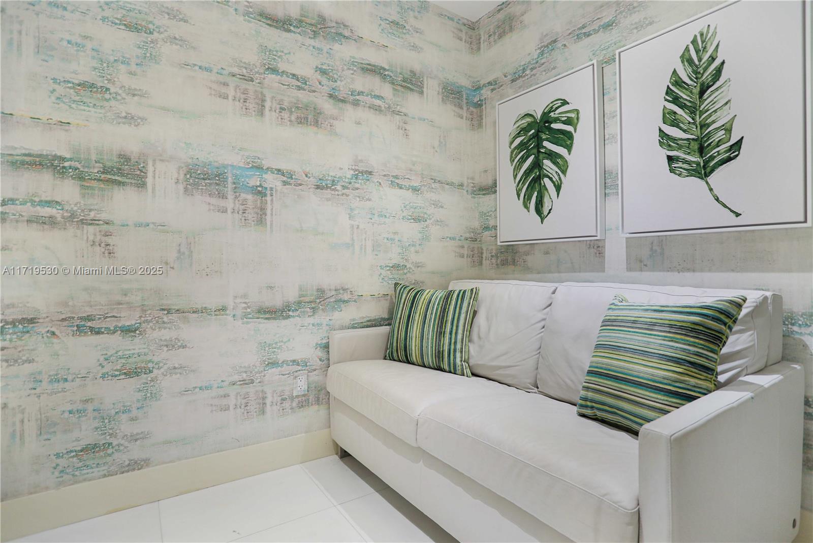16901 Collins Ave # 3403