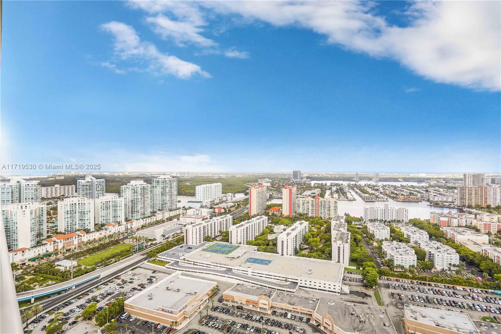 16901 Collins Ave # 3403
