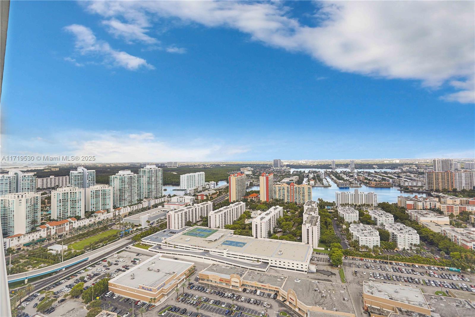 16901 Collins Ave # 3403