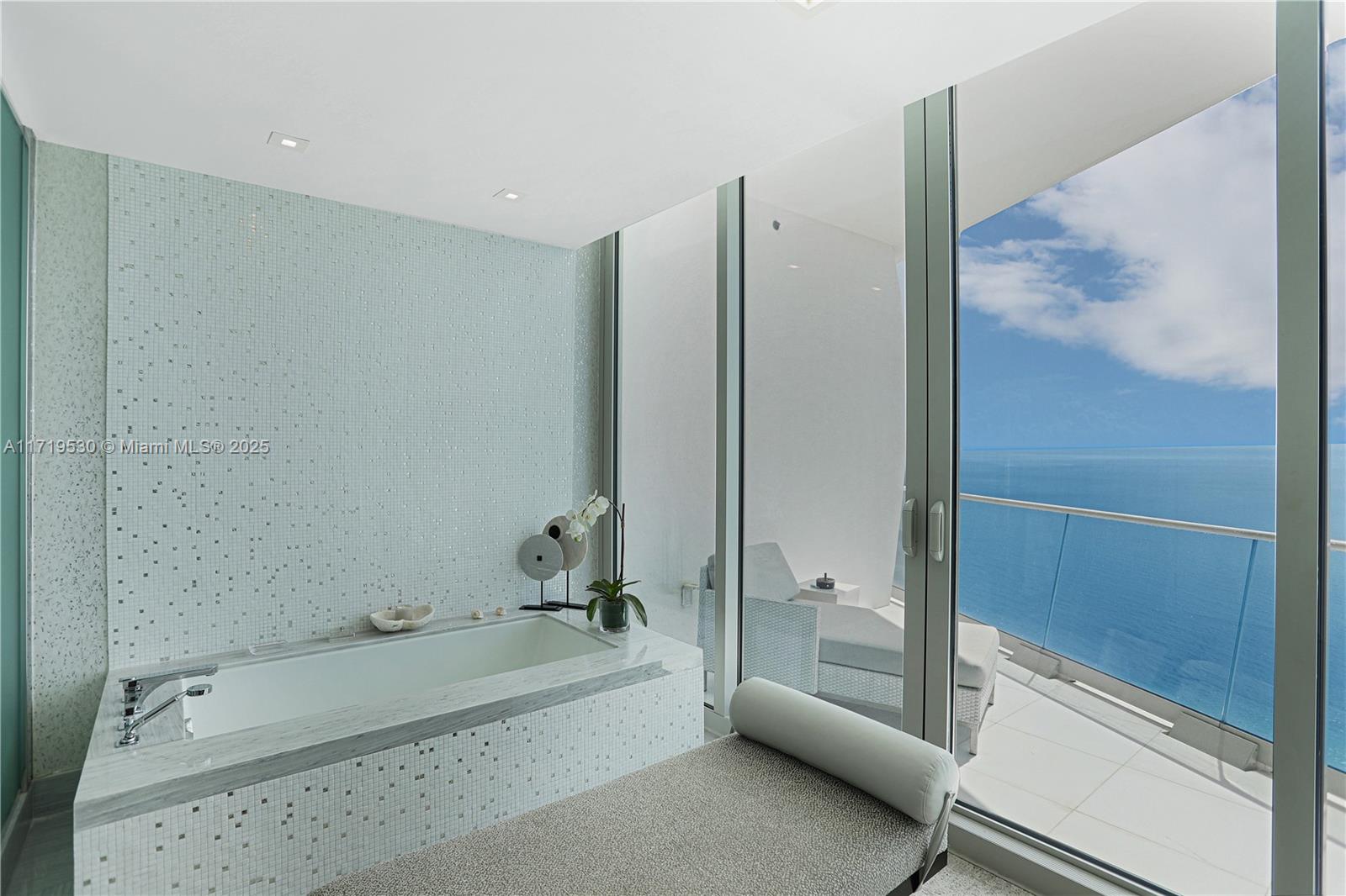 16901 Collins Ave # 3403