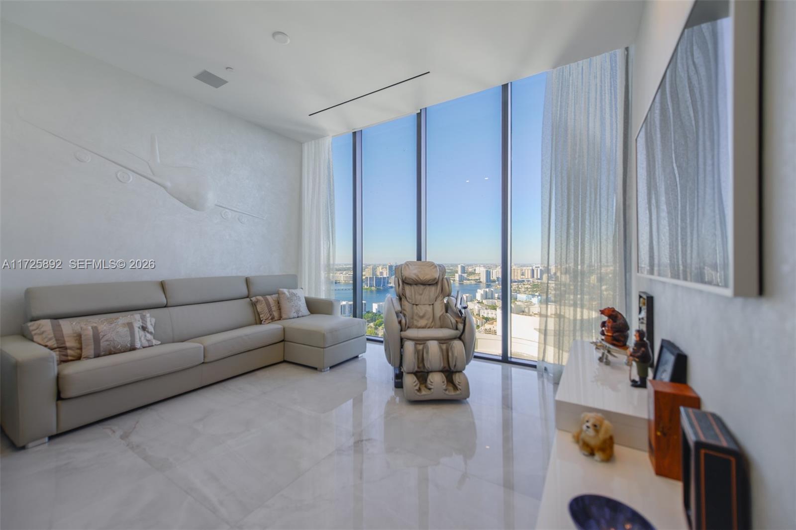 17141 Collins Ave # 3602