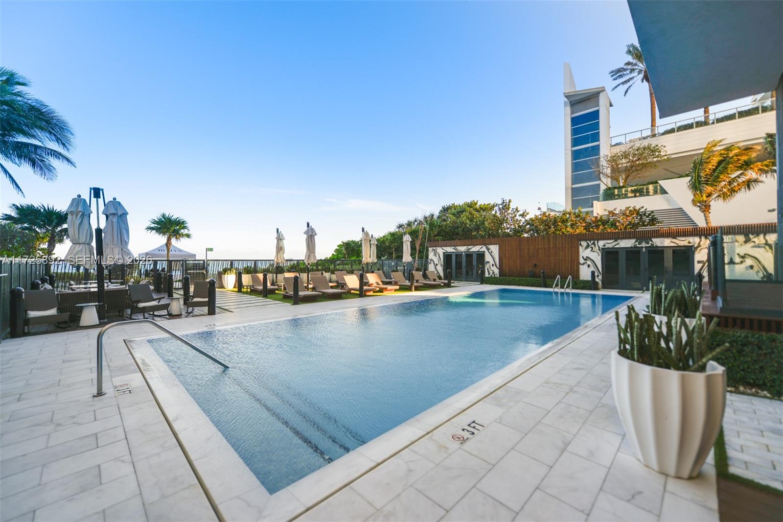 17141 Collins Ave # 3602
