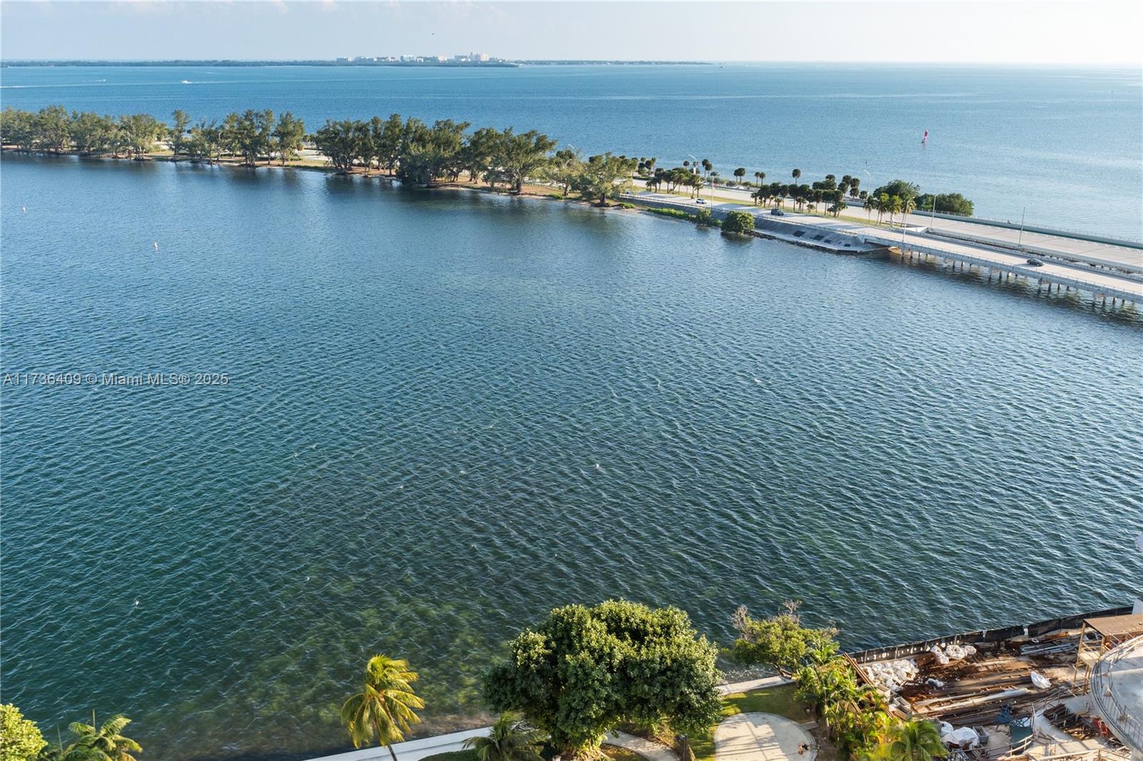 2451 Brickell Ave # 18T