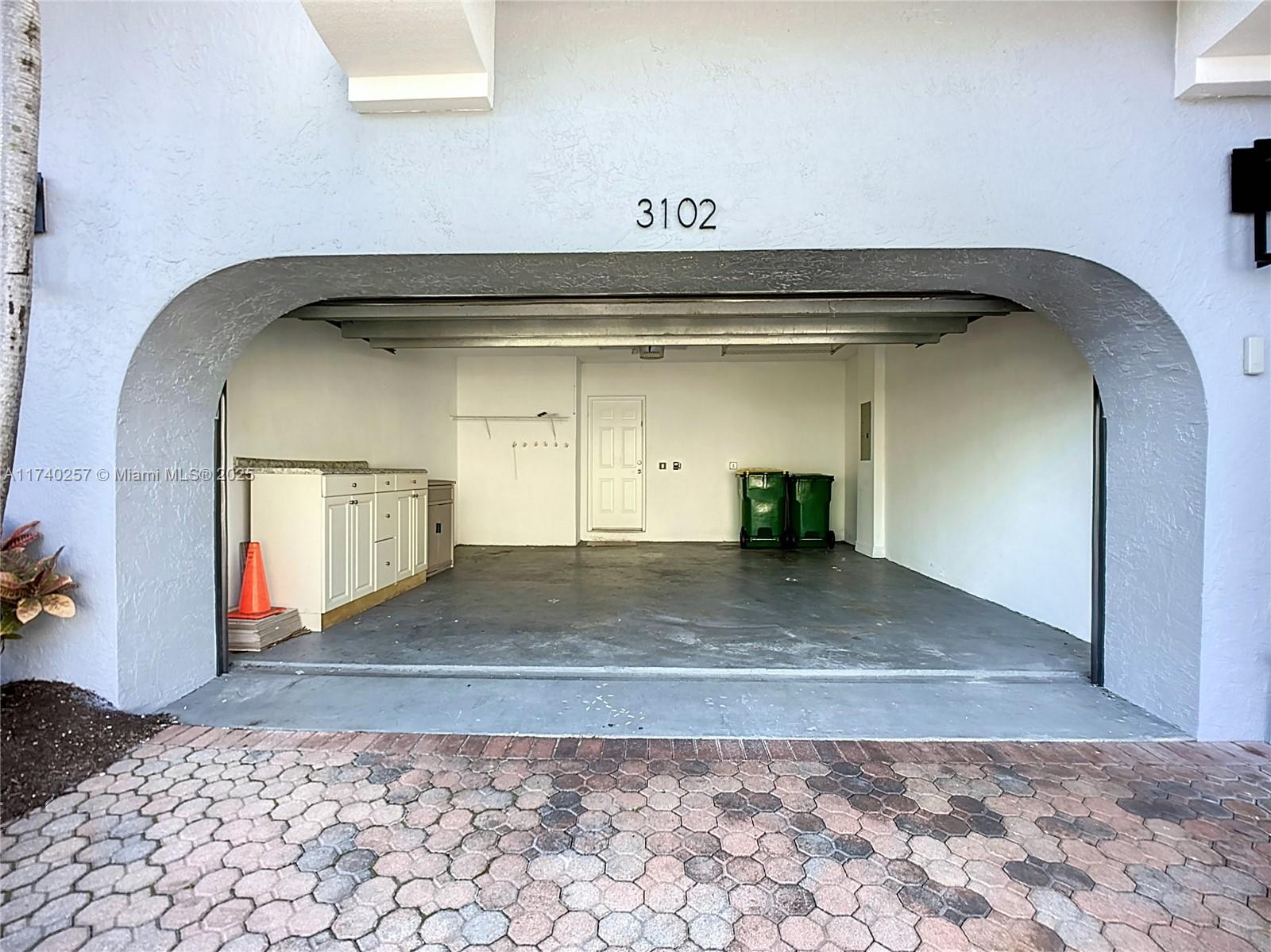 3102 NE 210th Ter # 3102