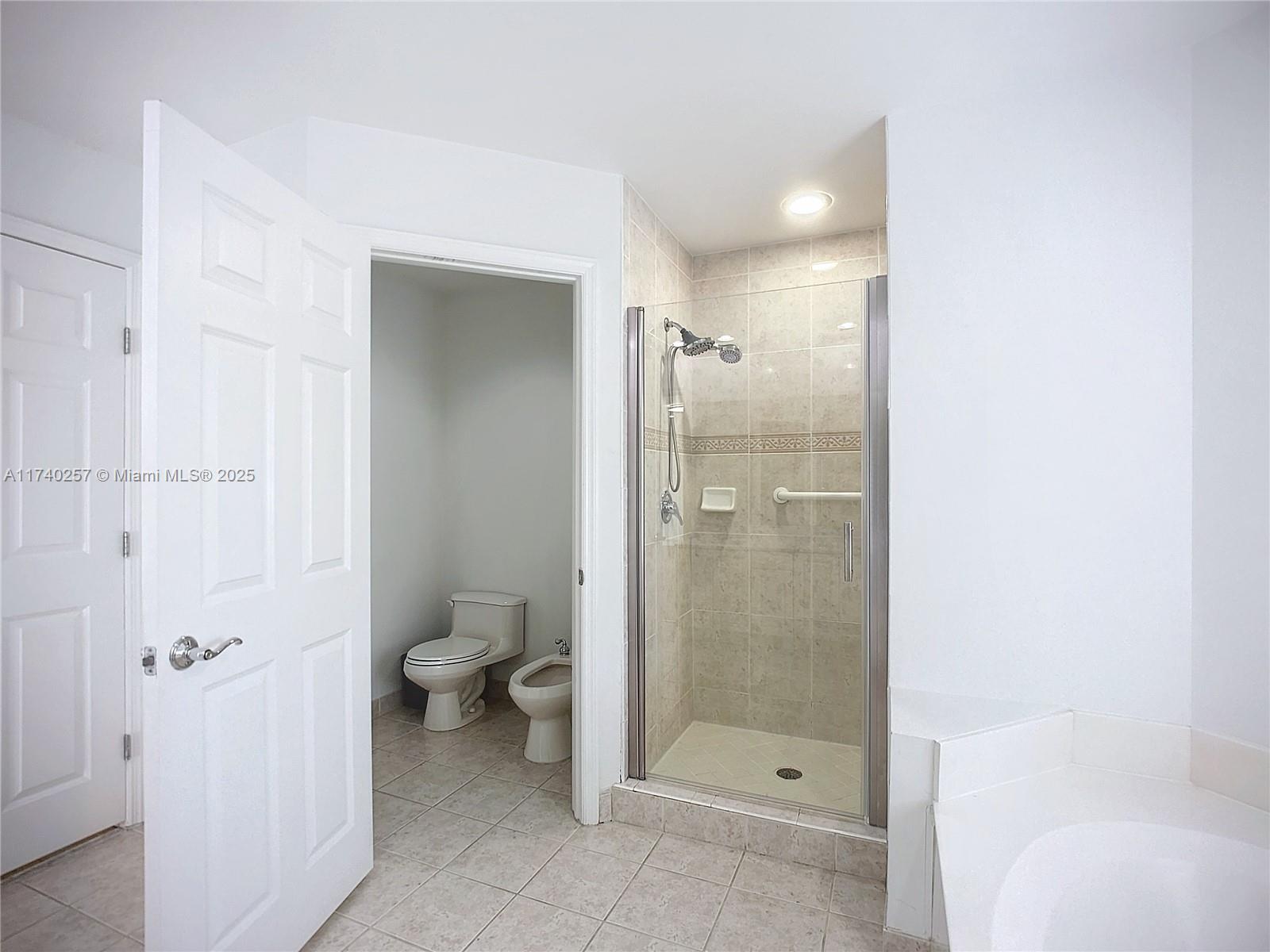 3102 NE 210th Ter # 3102