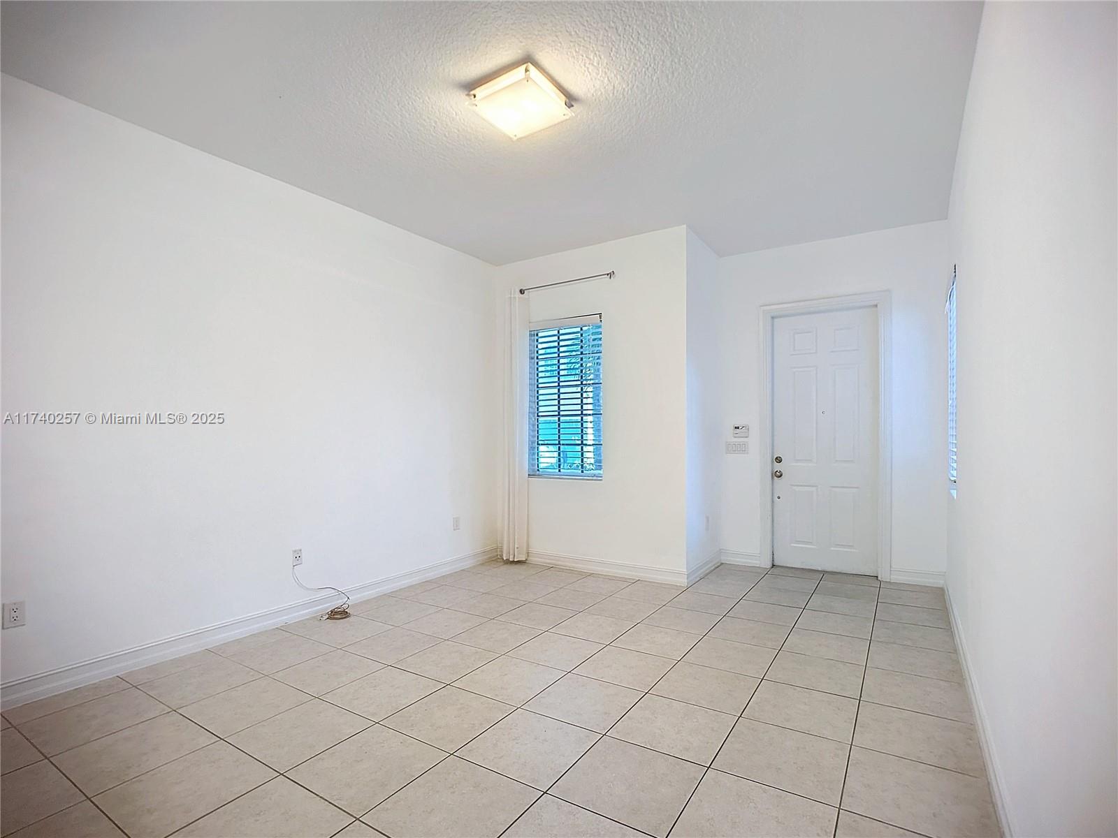 3102 NE 210th Ter # 3102