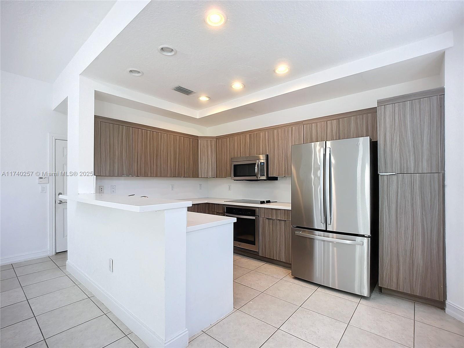 3102 NE 210th Ter # 3102
