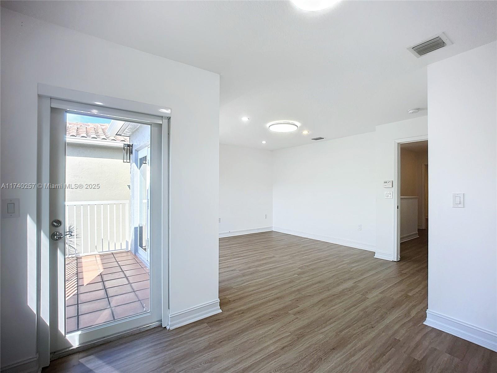 3102 NE 210th Ter # 3102