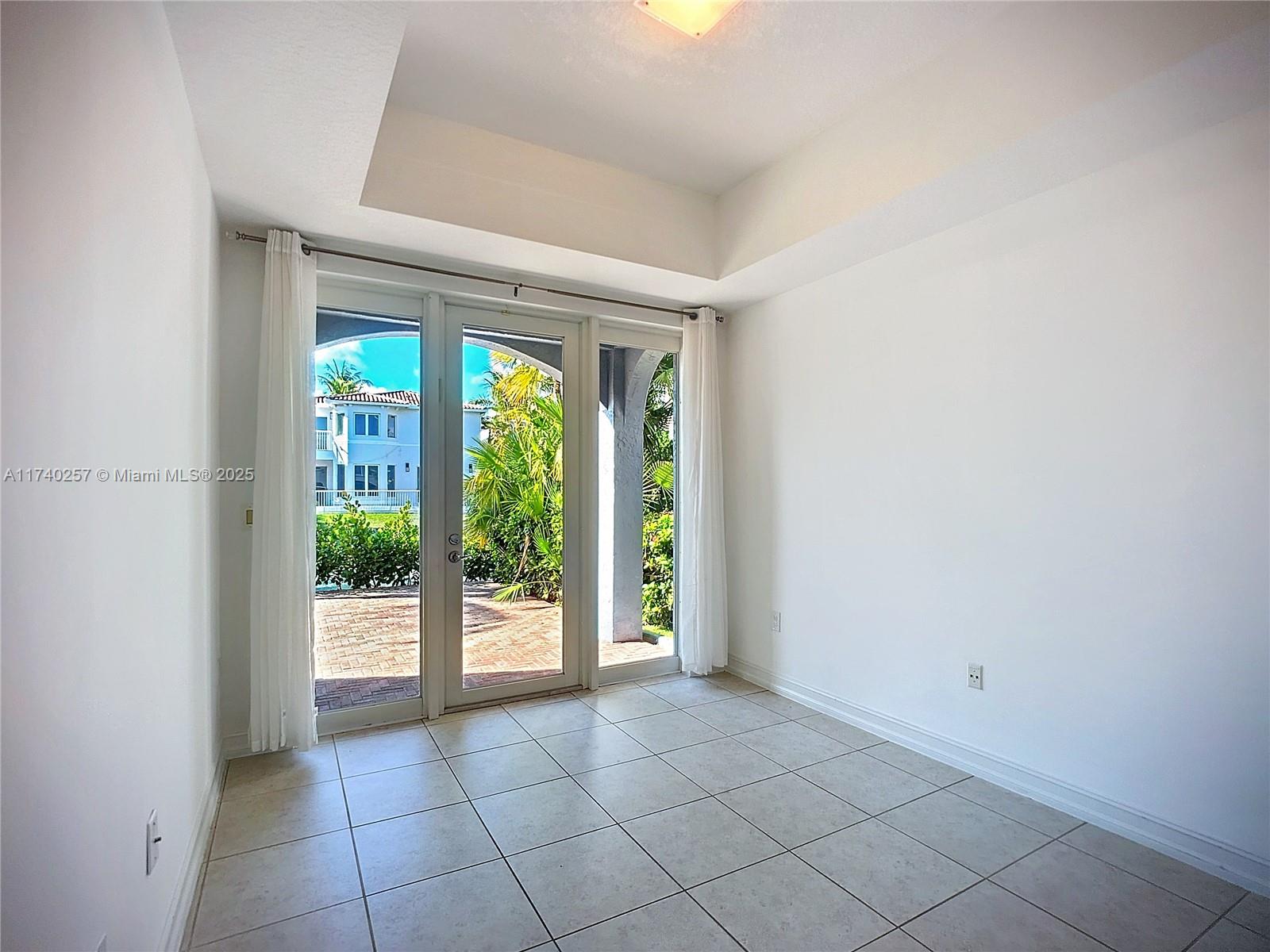 3102 NE 210th Ter # 3102