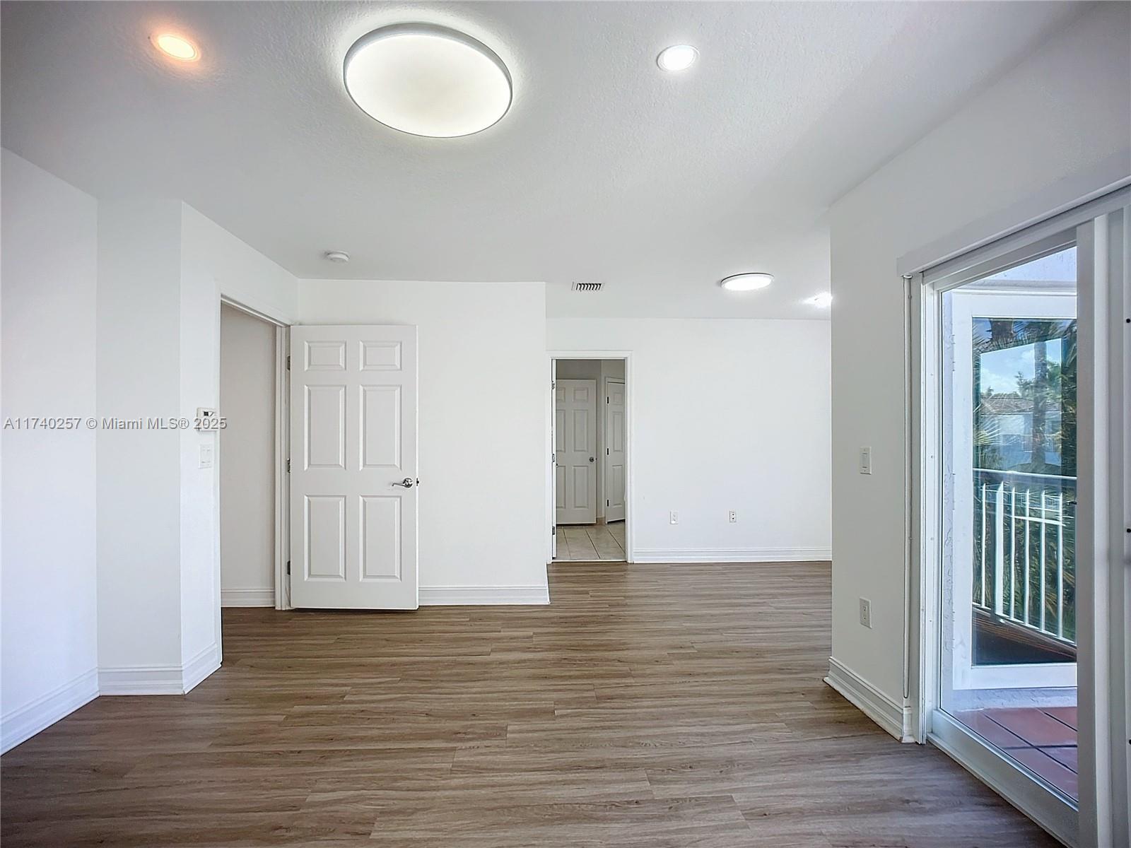3102 NE 210th Ter # 3102
