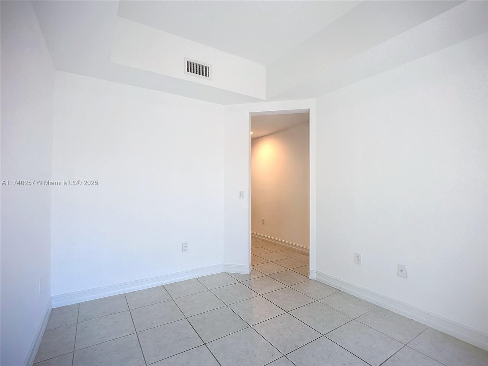 3102 NE 210th Ter # 3102