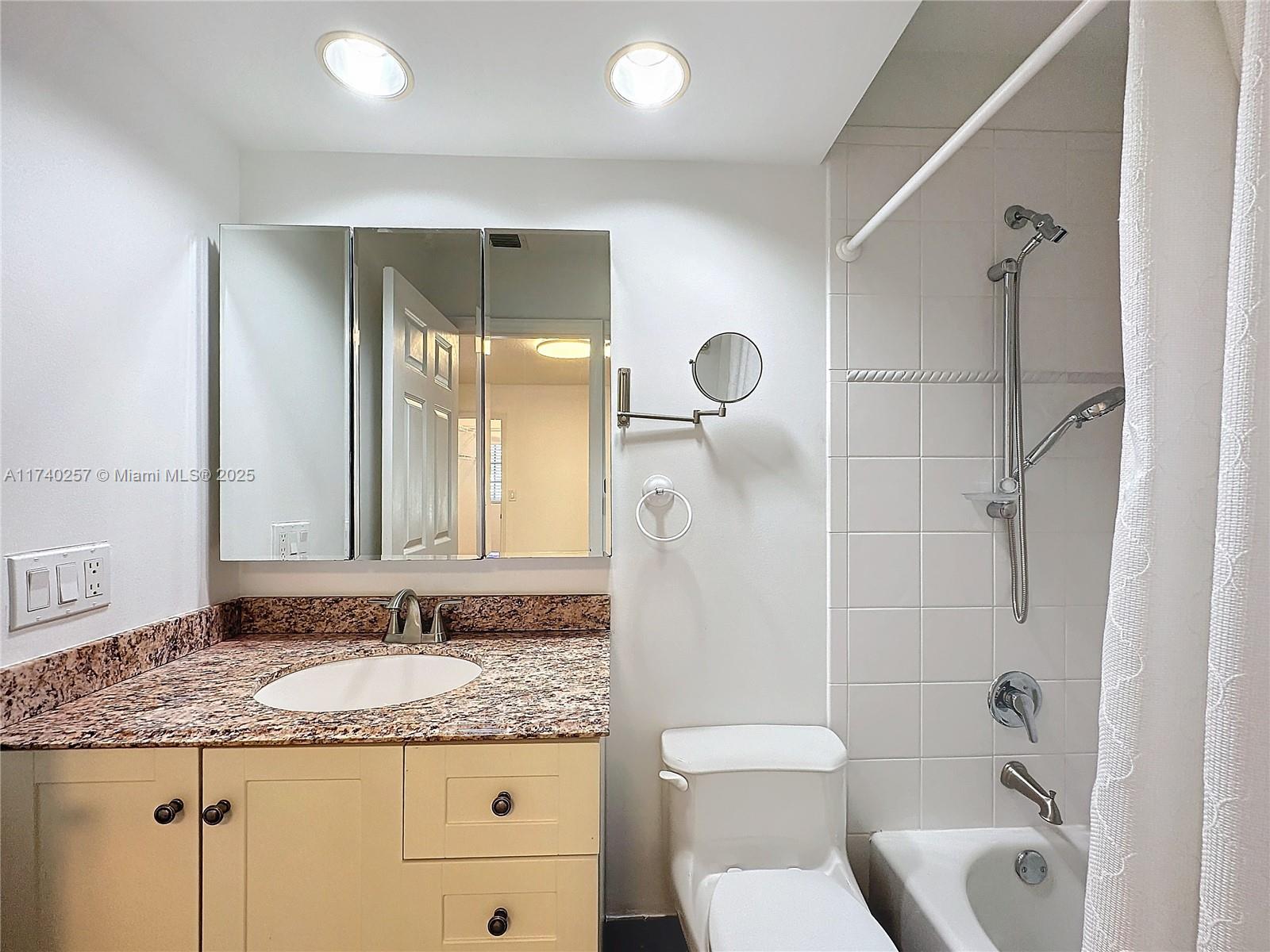3102 NE 210th Ter # 3102