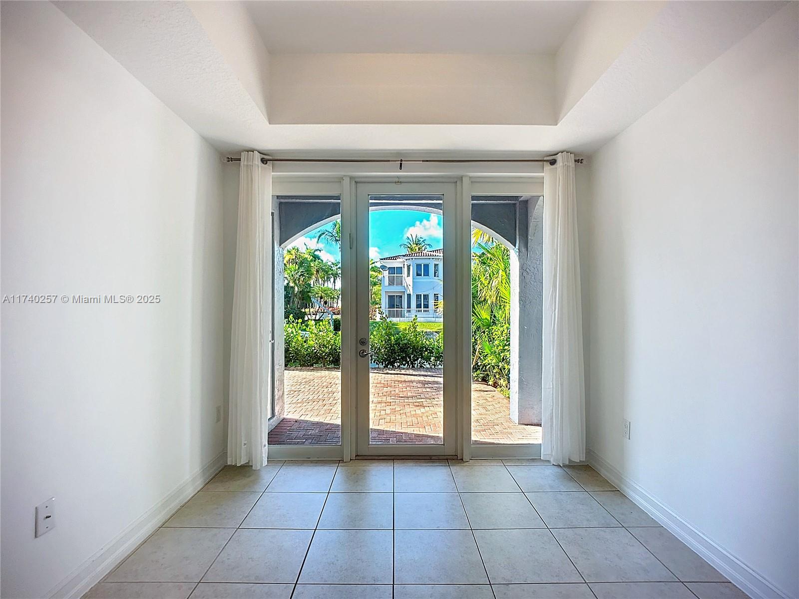 3102 NE 210th Ter # 3102