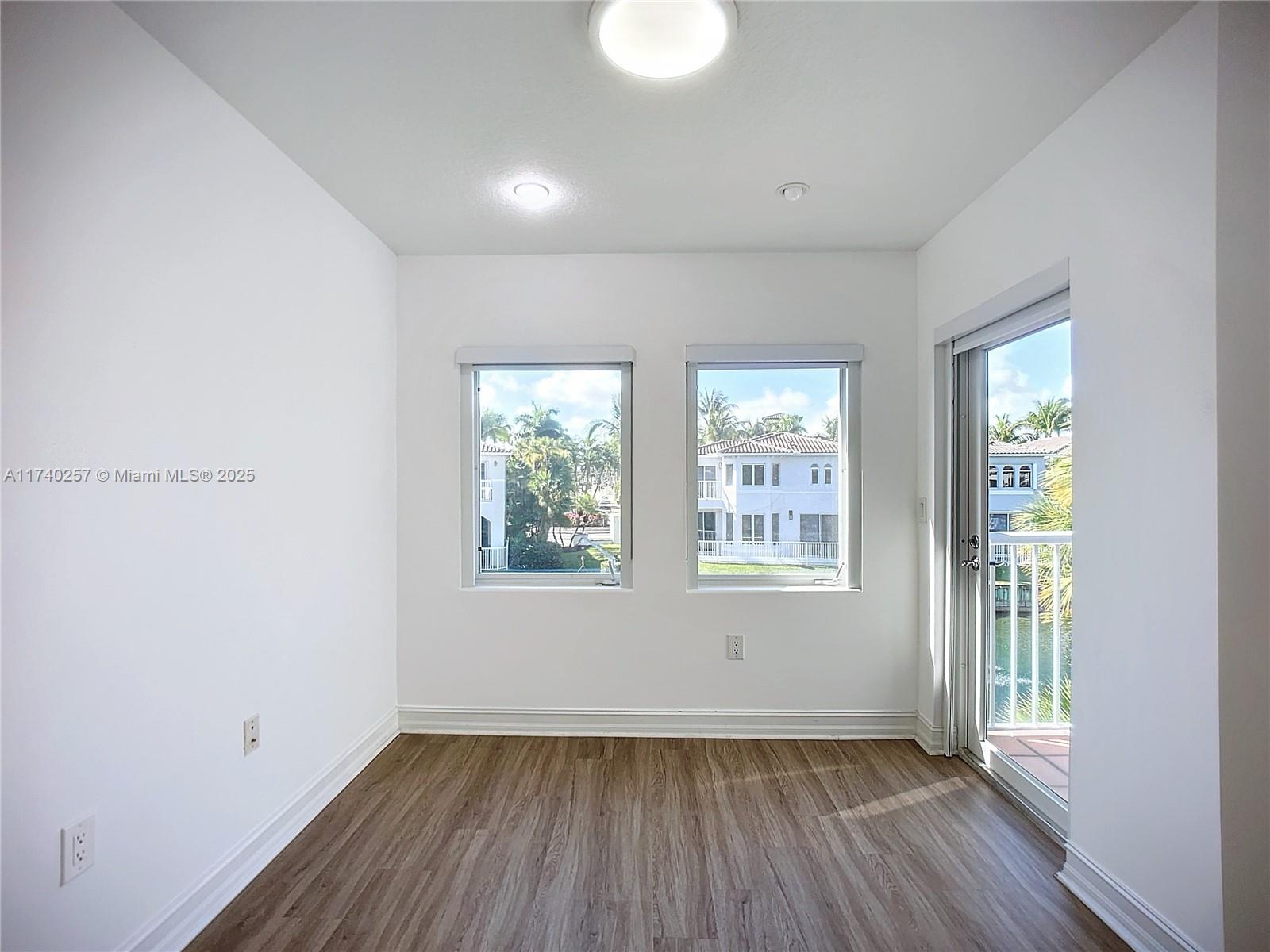 3102 NE 210th Ter # 3102