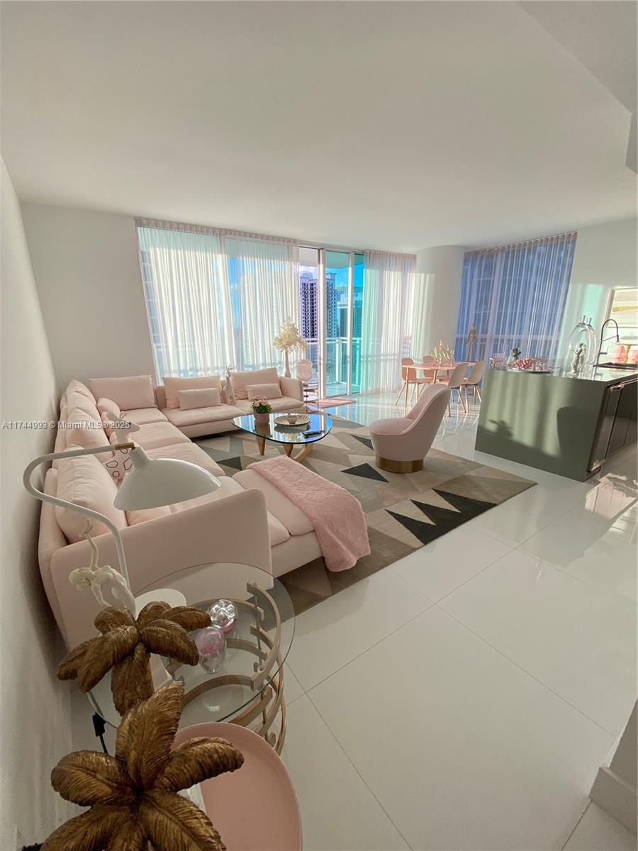 1080 Brickell Ave # 2309